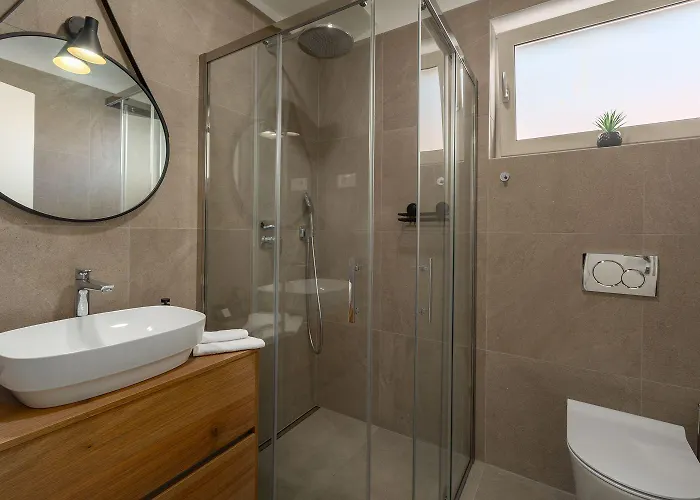 Daire Luxusapartment Mit Moskitonetzen, Gutem Restaurant Ums Eck, Wifi, Liegen *