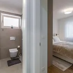 Апартаменти Luxusapartment Mit Moskitonetzen, Gutem Restaurant Ums Eck, Wifi, Liegen