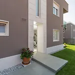 Luxusapartment Mit Moskitonetzen, Gutem Restaurant Ums Eck, Wifi, Liegen Апартаменти *